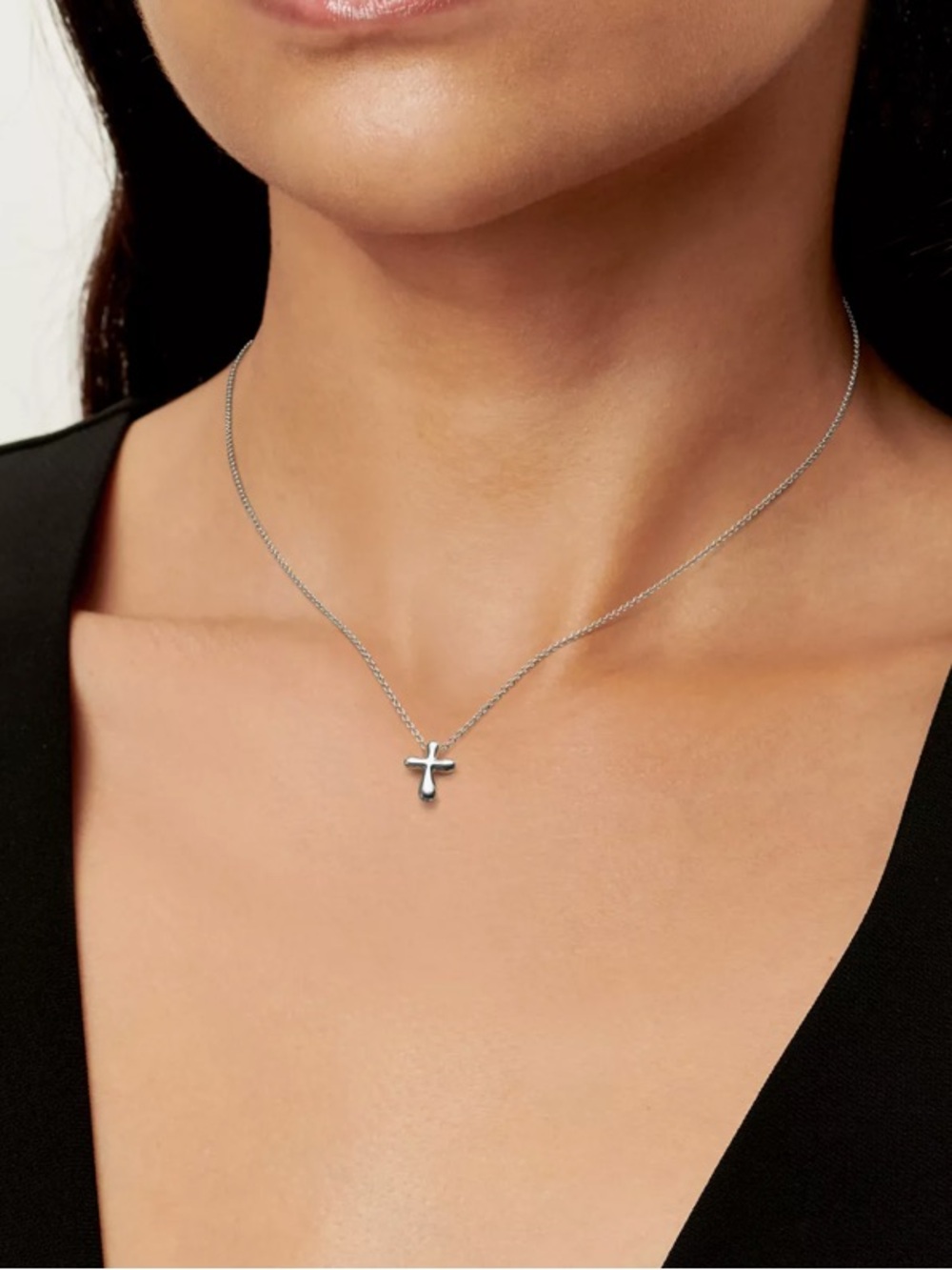 Tiffany & Co. Small Teardrop Cross Necklace Sterling Silver 925 Beautiful